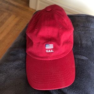 Brandy Melville - Red USA hat